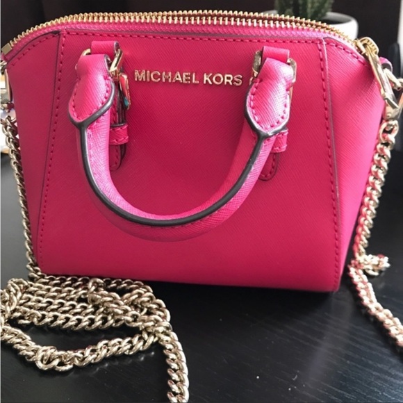 MK Crossbody - Picture 2 of 4